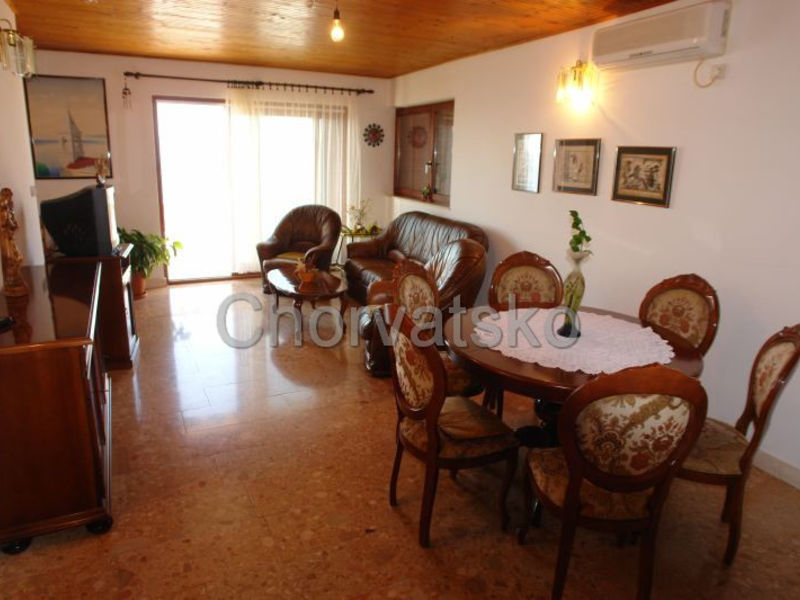 Apartmány Altenija