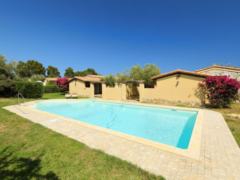 Ville San Pietro Piscina
