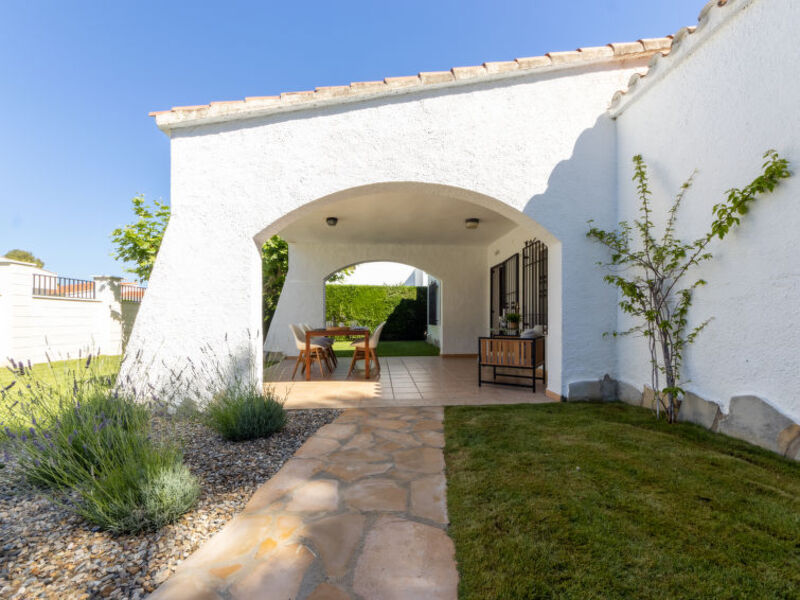 Villa Valencia