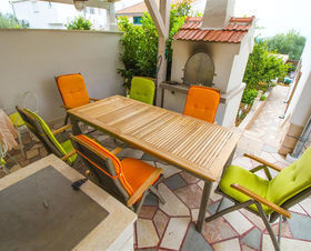 Vila 1351-187
