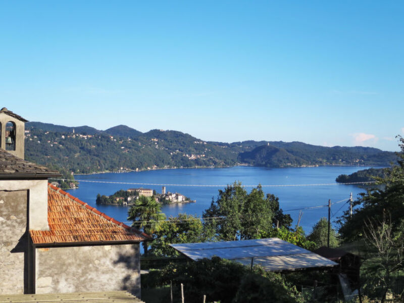Casa Monte San Giulio