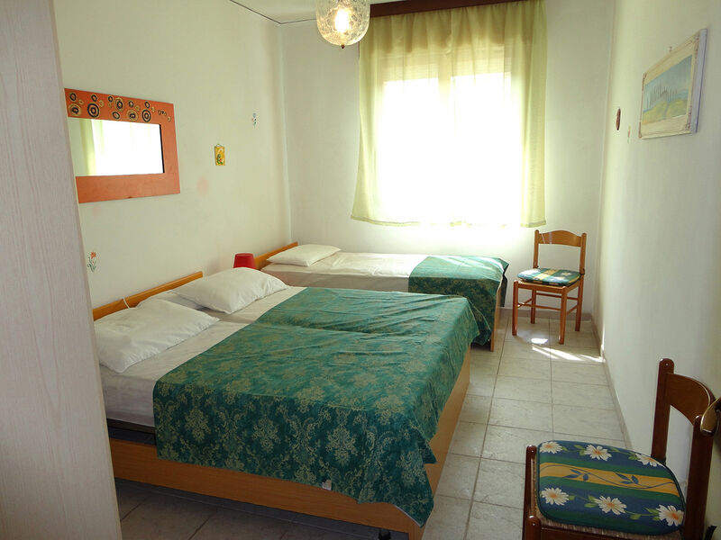 Residence Cutter / Holiday