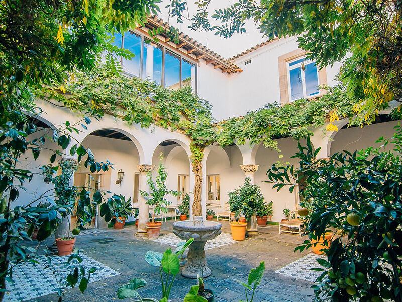 Hotel Roger de Flor
