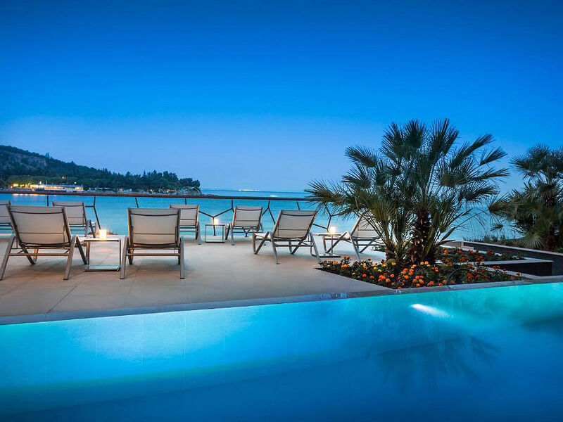 Navis Hotel