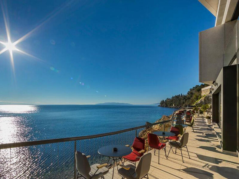 Navis Hotel