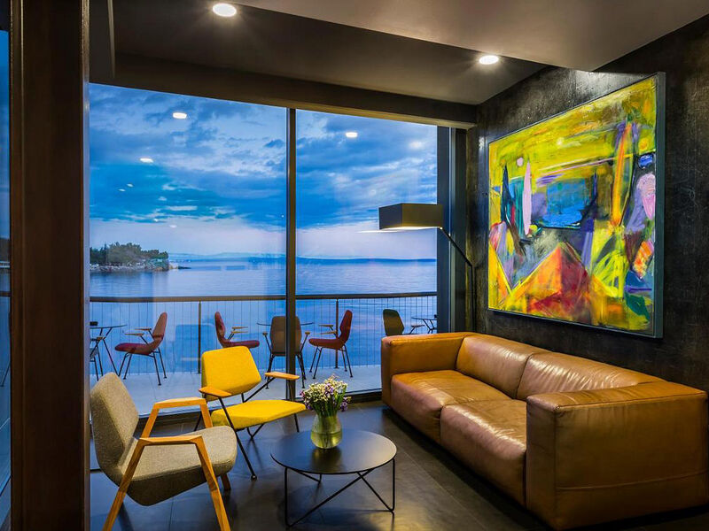 Navis Hotel