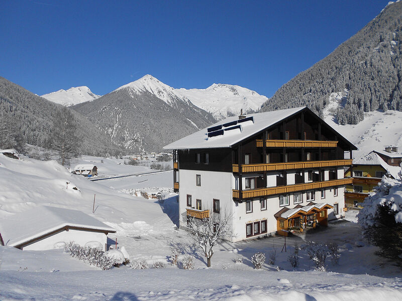 Hotel Pension Oswald  se skipasem