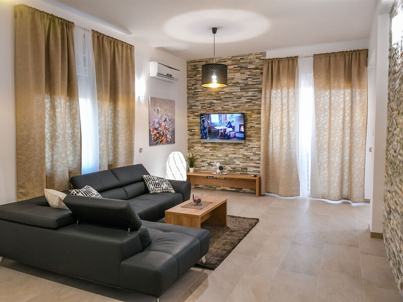 Vila 1355-2341