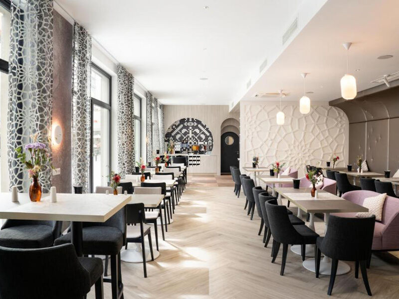 elaya hotel Regensburg city center