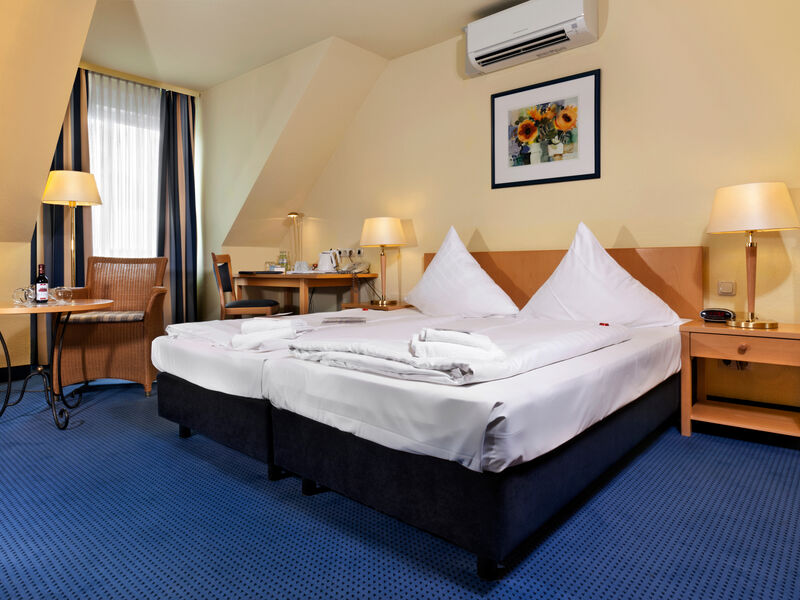 Hotel TRYP by Wyndham Lübeck Aquamarin