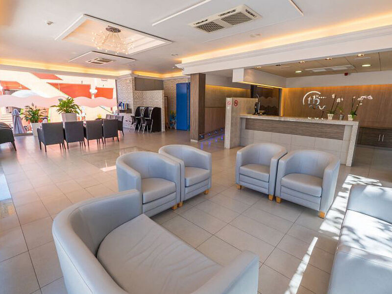 Hotel Tossa Beach / Center