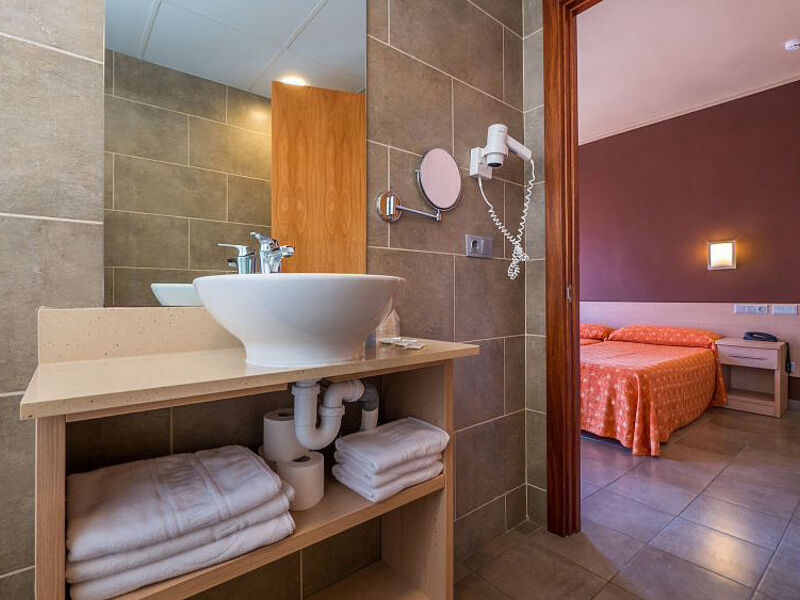 Hotel Tossa Beach / Center