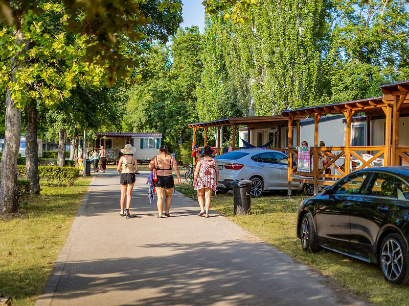 Balatontourist Füred Camping - Happy Camp