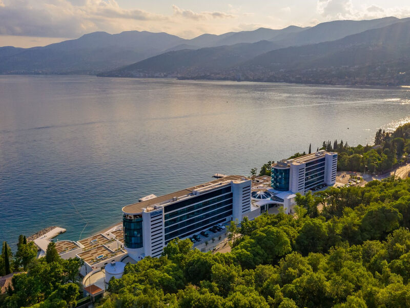 Hilton Rijeka Costabella Beach Resort & Spa
