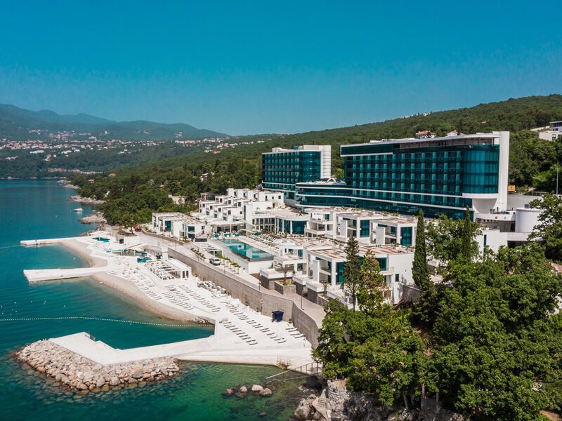 Hilton Rijeka Costabella Beach Resort & Spa