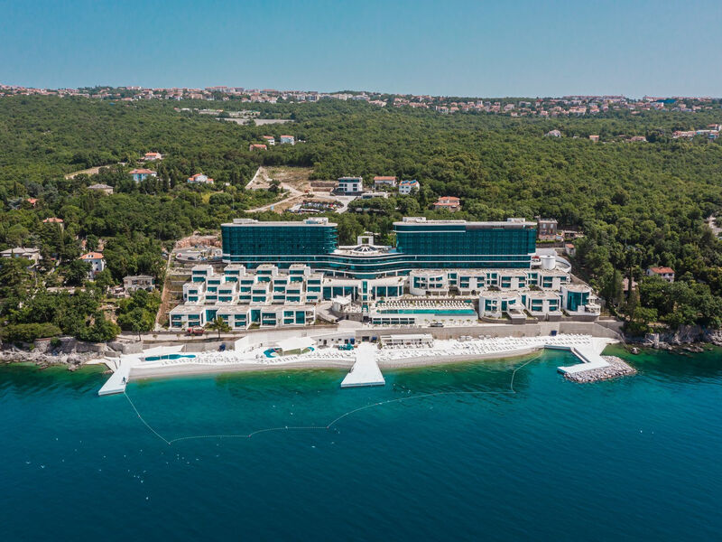 Hilton Rijeka Costabella Beach Resort & Spa