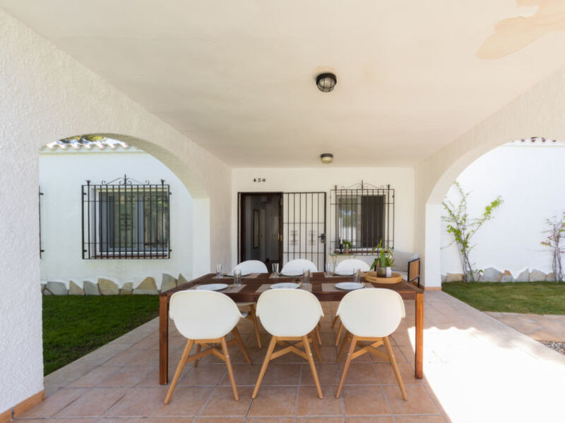 Villa Valencia