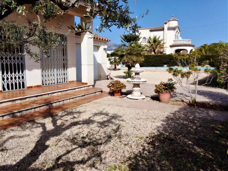 Villa Olivos