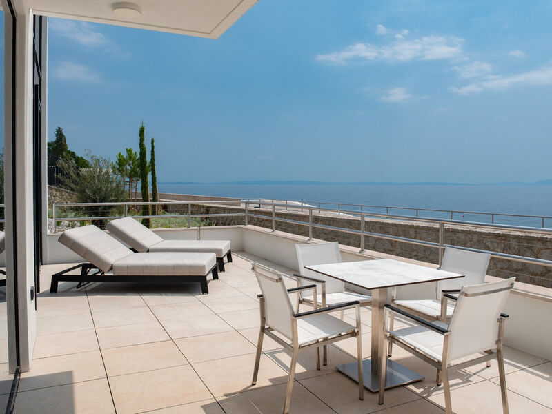 Hilton Rijeka Costabella Beach Resort & Spa