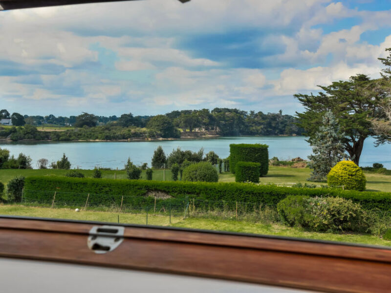 Maison rénovée avec belle vue Mer