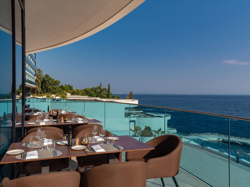 Hilton Rijeka Costabella Beach Resort & Spa