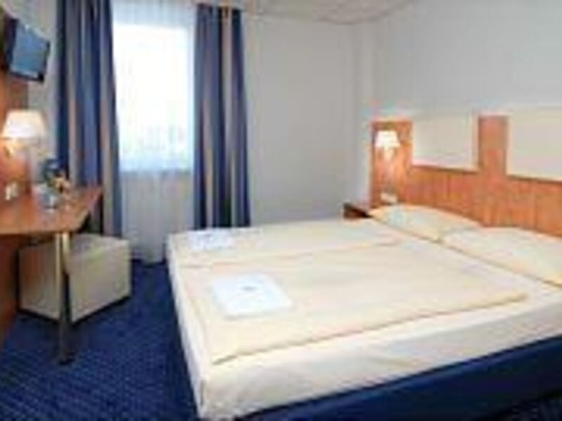 Euro - Hotel