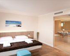 Hotel Vier Jahreszeiten Lübeck