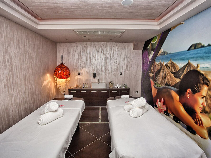 Hotel Acd Wellness & Spa
