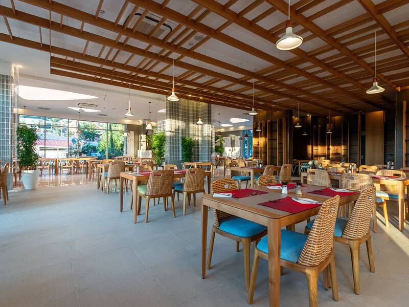 Kumbor Beach Hotel