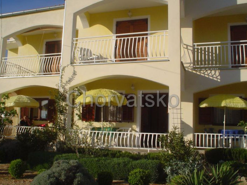 Apartmány Lira