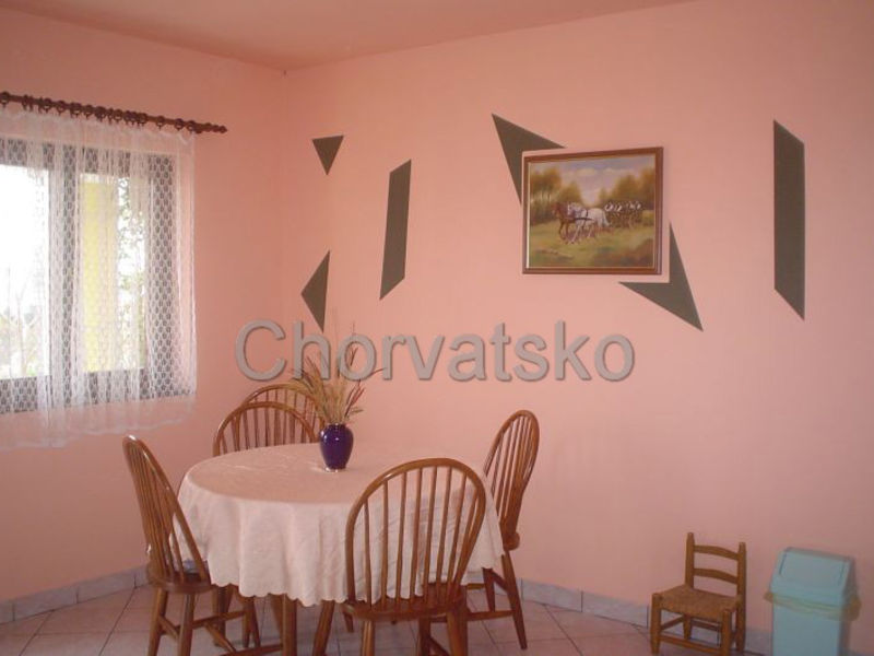 Apartmány Lira