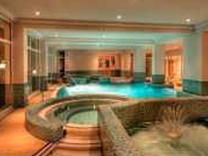 Hotel Ket Korona Konferenz & Wellness