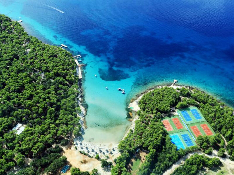 Tur.Komplex Kamp Pine Beach