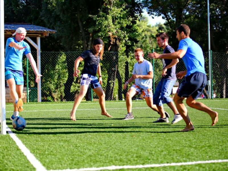 Tur.Komplex Kamp Pine Beach