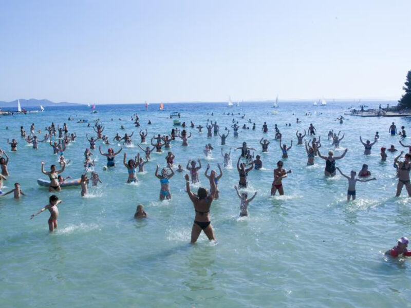 Tur.Komplex Kamp Pine Beach