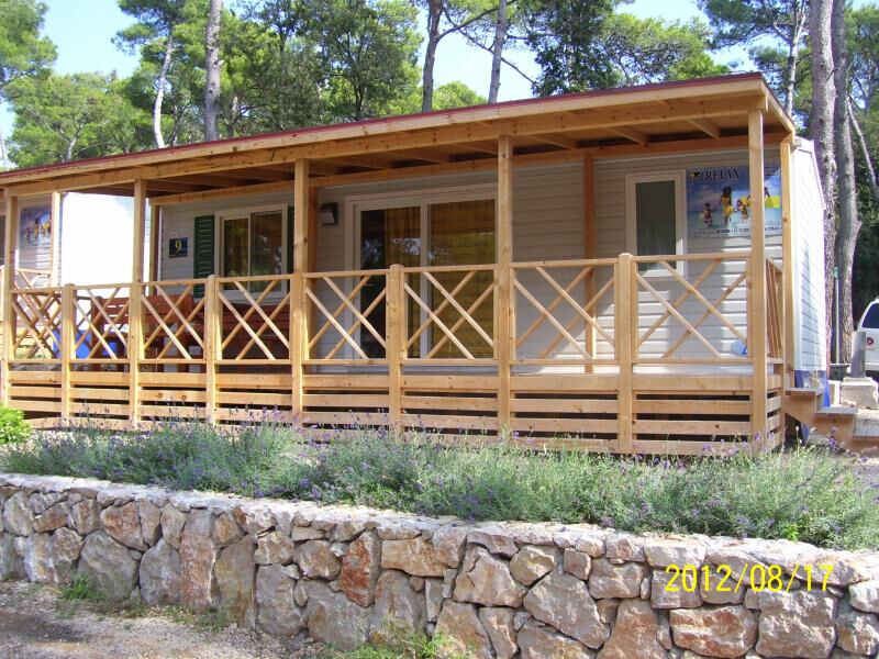 Montované Chatky Relax - Biograd Na Moru
