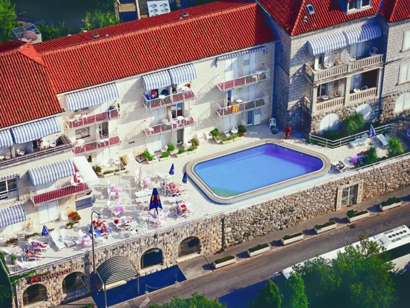 Hotel Komodor