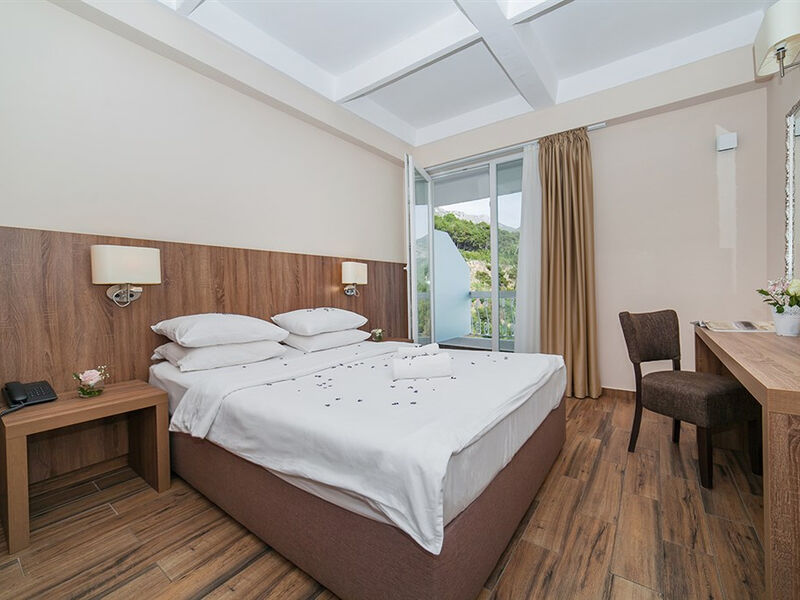 Hotel Sato