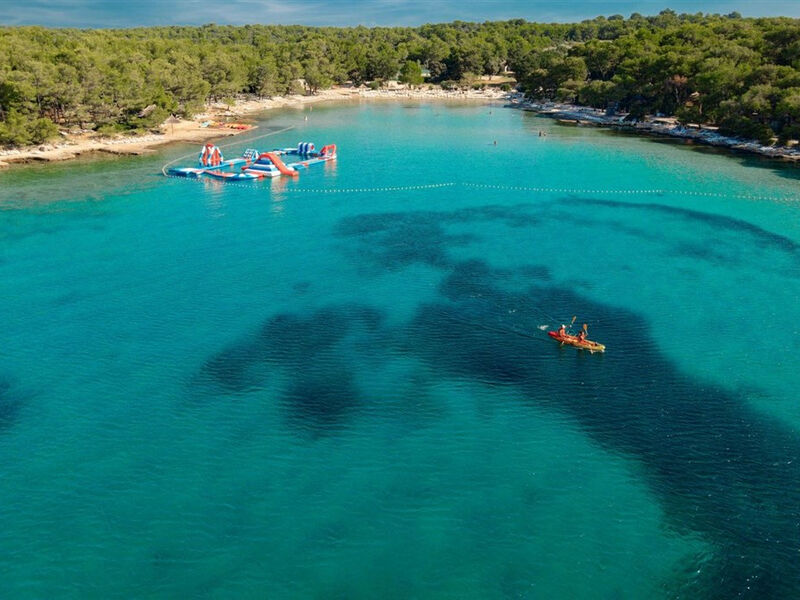 Resort Pine Beach Pakoštane