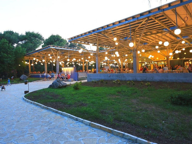 Resort Pine Beach Pakoštane
