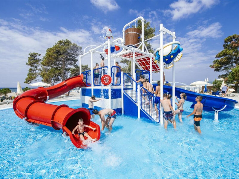 Apartmány Zaton Holiday Resort 3*