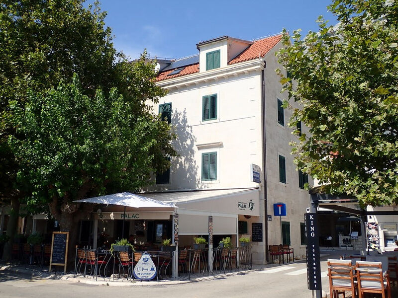 Aparthotel Palac