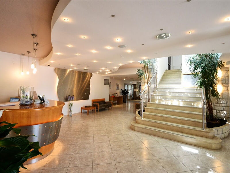 Hotel Flores