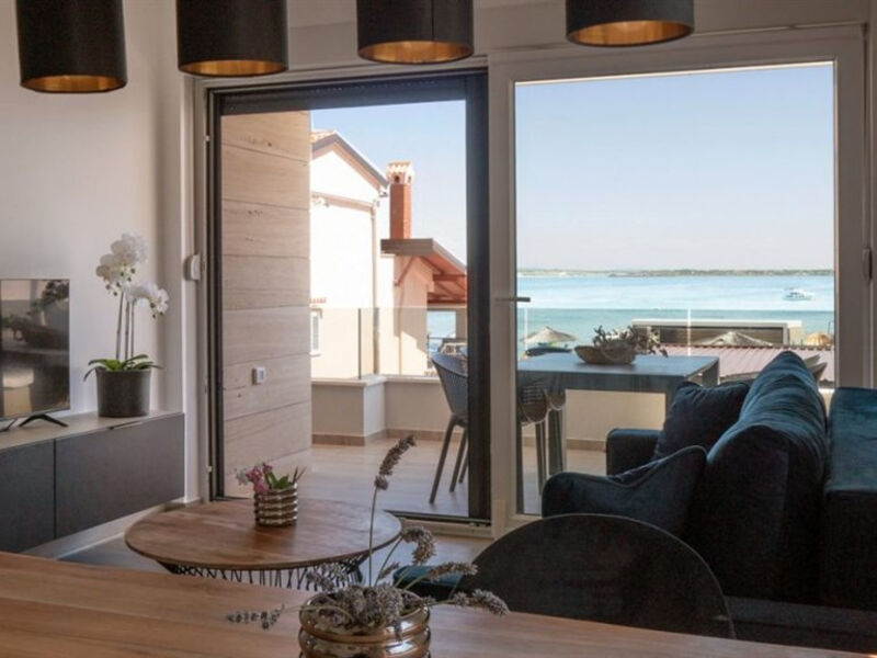 The Beach Resort Vir - Ii.