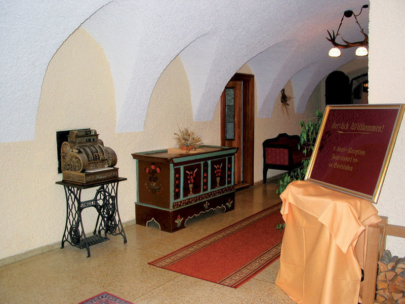 Landgasthof-Hotel Almerwirt