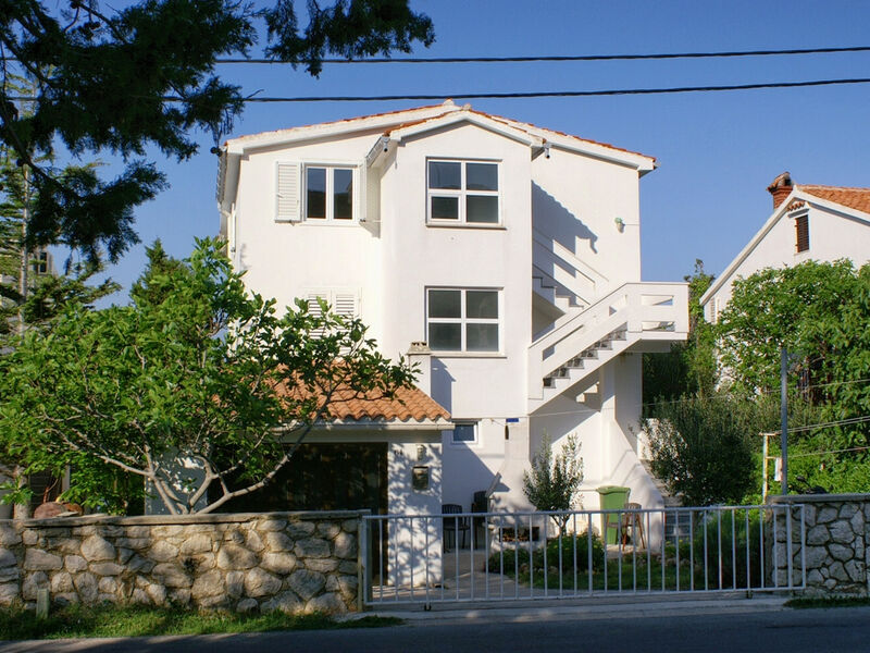 Apartmány 3298-675