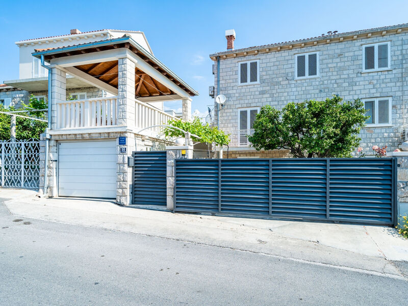 Apartmány 3298-881
