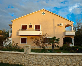 Apartmány Stefanija