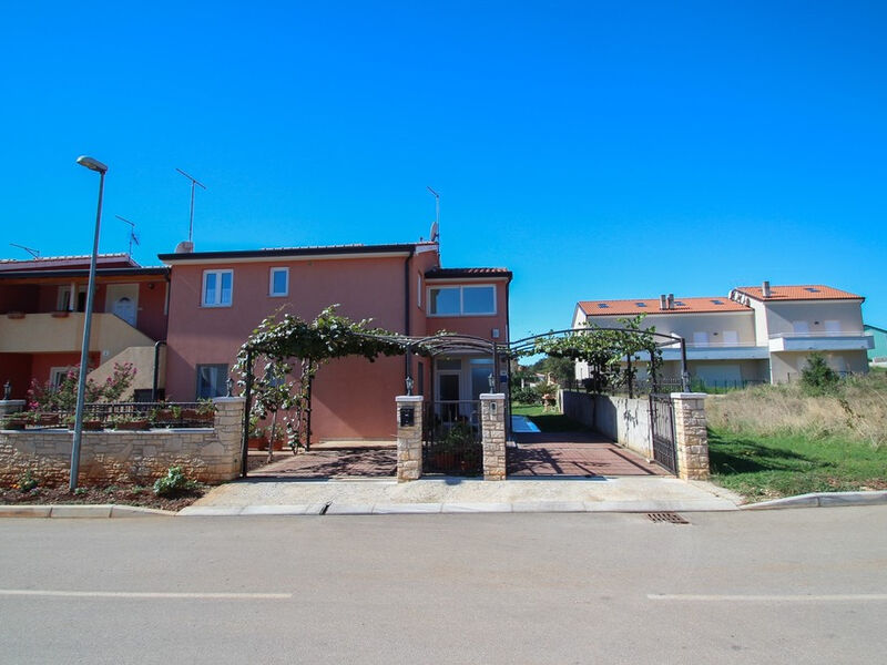 Vila 1348-51