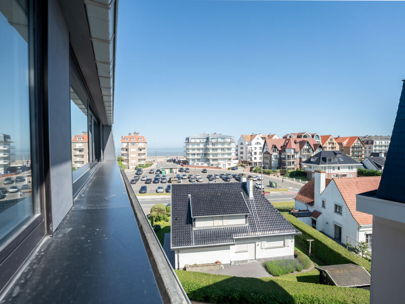 Douceur de vivre nearby beach